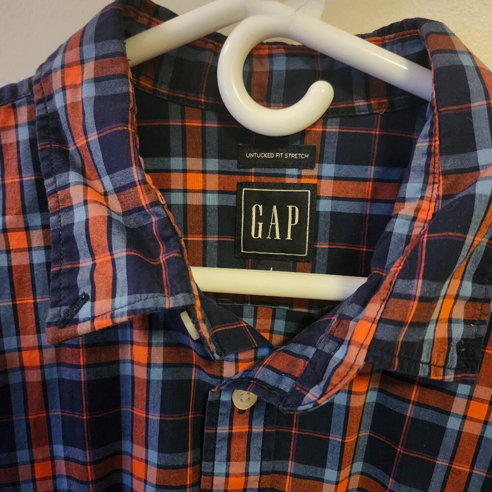 Gap Untucked Slim Fit  Men's Button Down size L